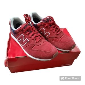 NIB New Balance 996 Classic Retro Red Plaid Sneakers size 9